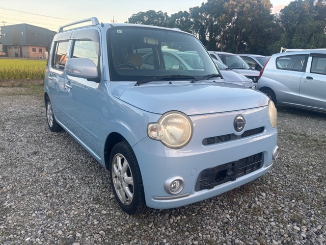 2009 Daihatsu Mira Cocoa