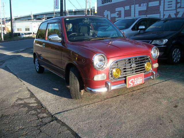 2001 Daihatsu Mira Gino – thumbnail 2