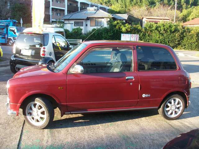 2001 Daihatsu Mira Gino – thumbnail 4