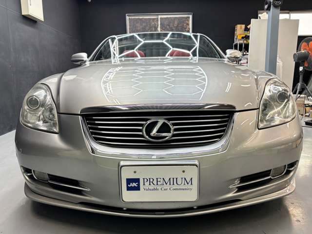 2009 Lexus SC – thumbnail 2