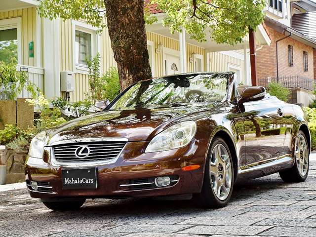 2010 Lexus SC – thumbnail 2