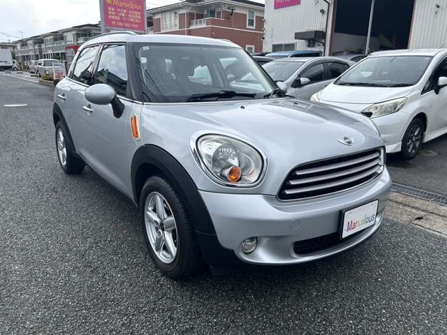 2011 MINI MINI Crossover – thumbnail 3