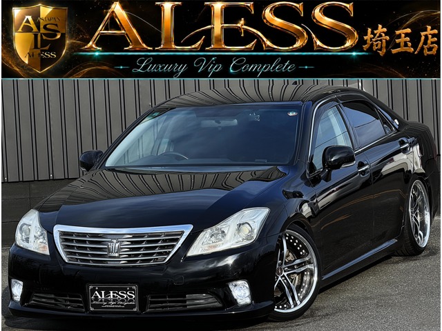 2011 Toyota Crown Royal
