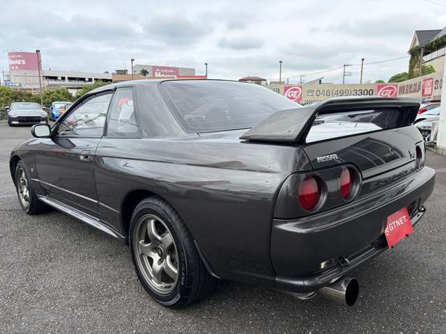 1991 Nissan Skyline GT-R – thumbnail 4