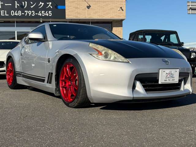 2011 Nissan Fairlady Z – thumbnail 2