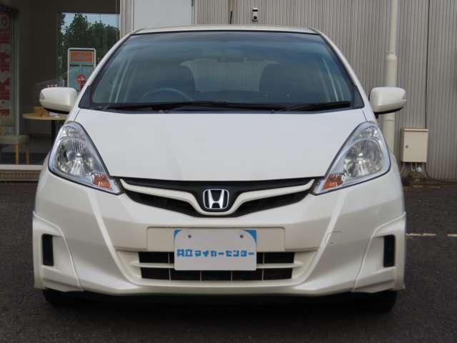2011 Honda Fit Hybrid – thumbnail 2