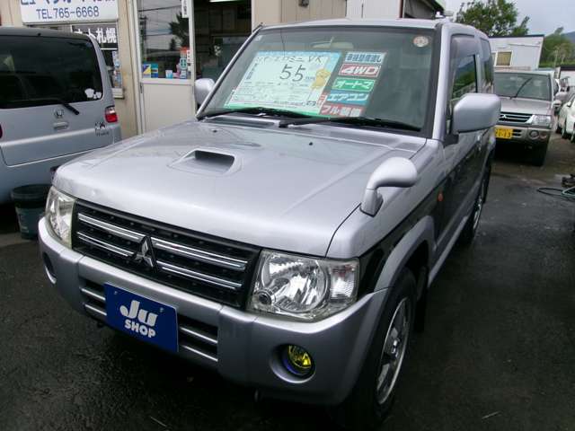 2011 Mitsubishi Pajero Mini – thumbnail 2