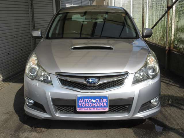 2011 Subaru Legacy Touring Wagon – thumbnail 3