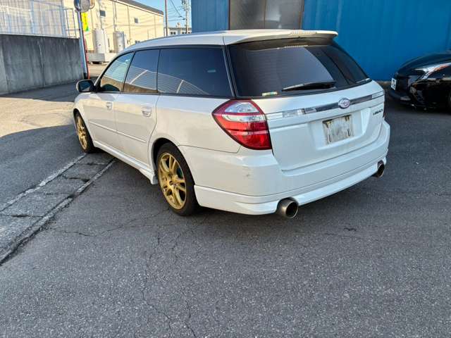 2007 Subaru Legacy Touring Wagon – thumbnail 3