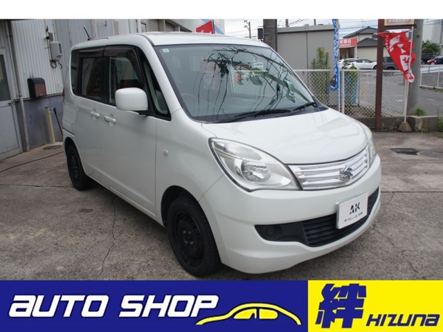 2011 Suzuki Solio