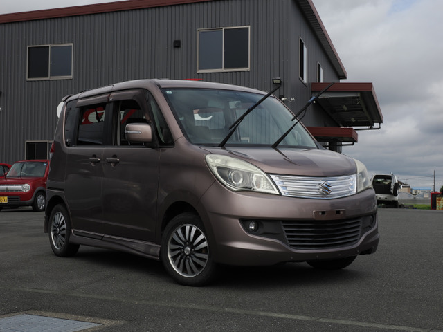 2011 Suzuki Solio – thumbnail 3