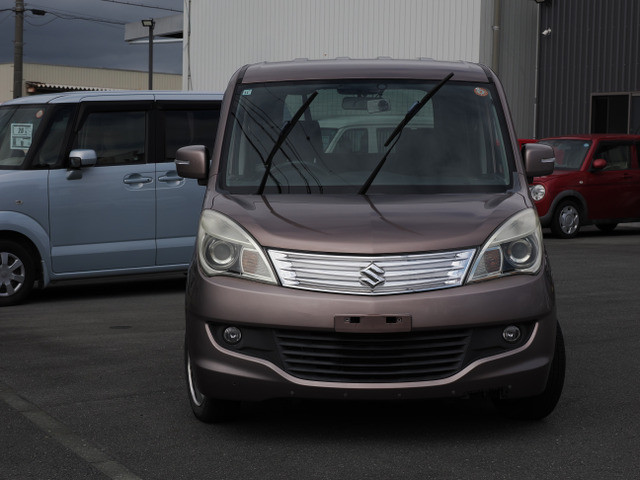 2011 Suzuki Solio – thumbnail 4