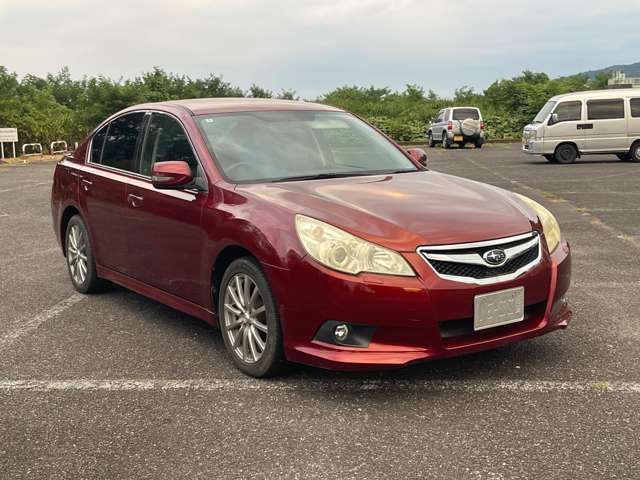 2010 Subaru Legacy B4 – thumbnail 2