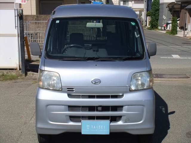 2010 Daihatsu Hijet Cargo – thumbnail 4