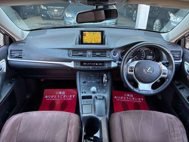 2011 Lexus CT – thumbnail 2