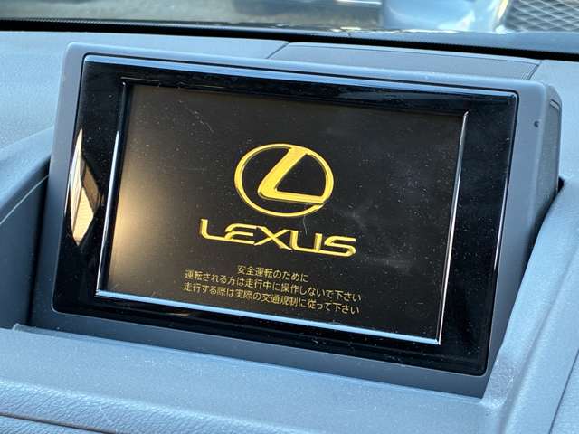 2011 Lexus CT – thumbnail 3