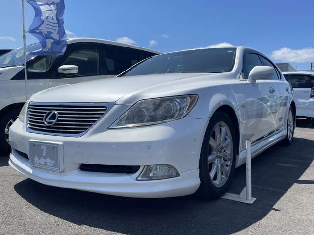 2008 Lexus LS – thumbnail 2