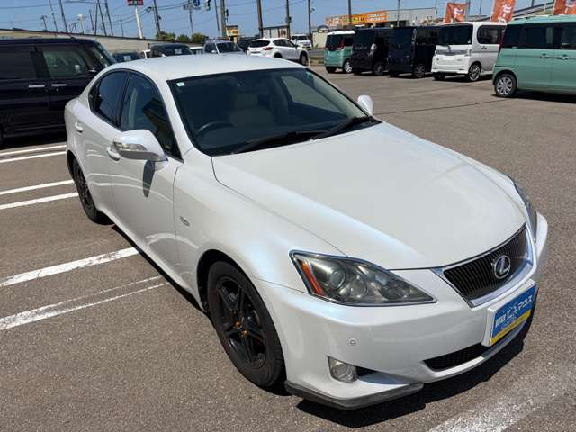 2006 Lexus IS – thumbnail 3