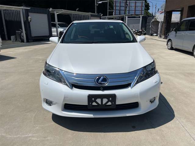2011 Lexus HS – thumbnail 4