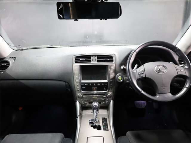 2008 Lexus IS – thumbnail 3