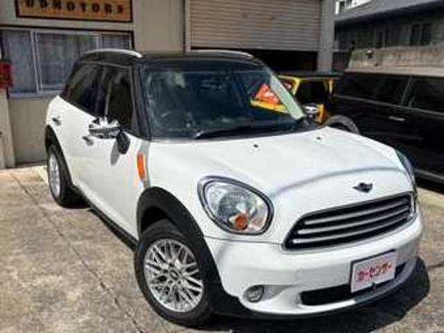 2011 MINI MINI Crossover – thumbnail 4