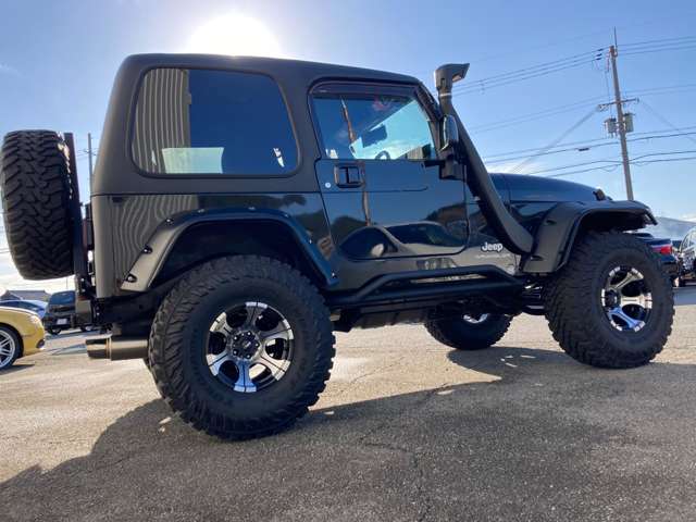 2004 Jeep Wrangler – thumbnail 3