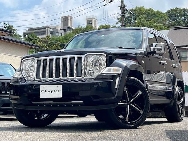 2011 Jeep Cherokee – thumbnail 2