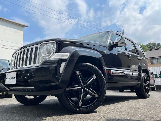 2011 Jeep Cherokee – thumbnail 4