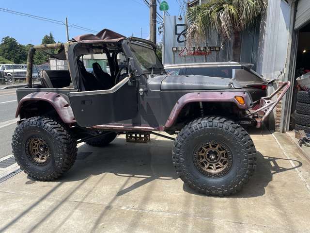 1997 Jeep Wrangler – thumbnail 4