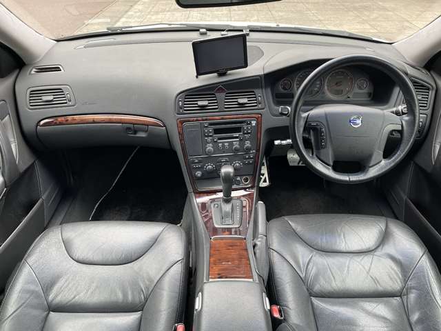 2007 Volvo V70 – thumbnail 3