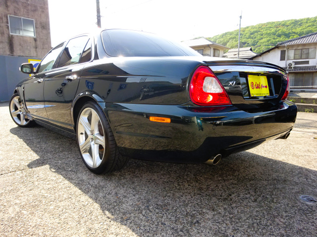 2009 Jaguar XJ – thumbnail 3