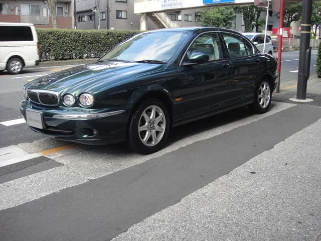 2002 Jaguar X-Type – thumbnail 2