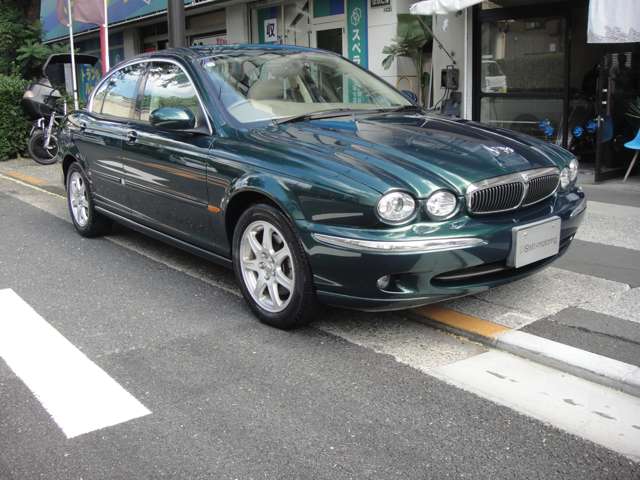 2002 Jaguar X-Type – thumbnail 4