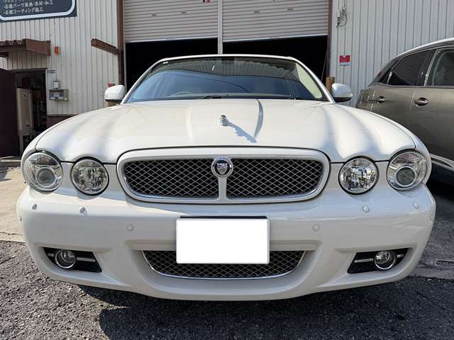 2009 Jaguar XJ – thumbnail 2