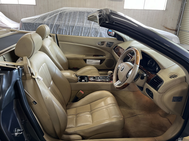 2009 Jaguar XK Series Convertible – thumbnail 3