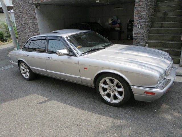 2002 Jaguar XJ