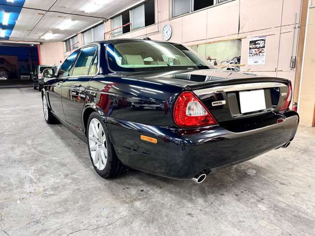 2009 Jaguar XJ – thumbnail 4