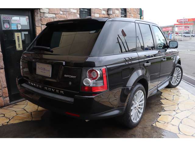 2011 Land Rover Range Rover Sport – thumbnail 2