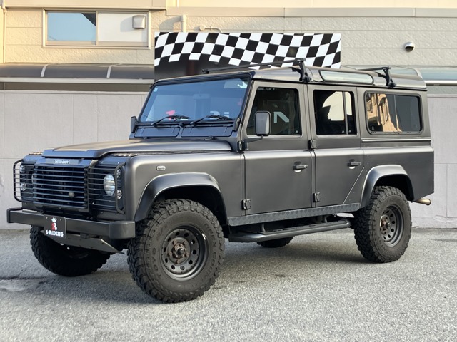 2004 Land Rover Defender