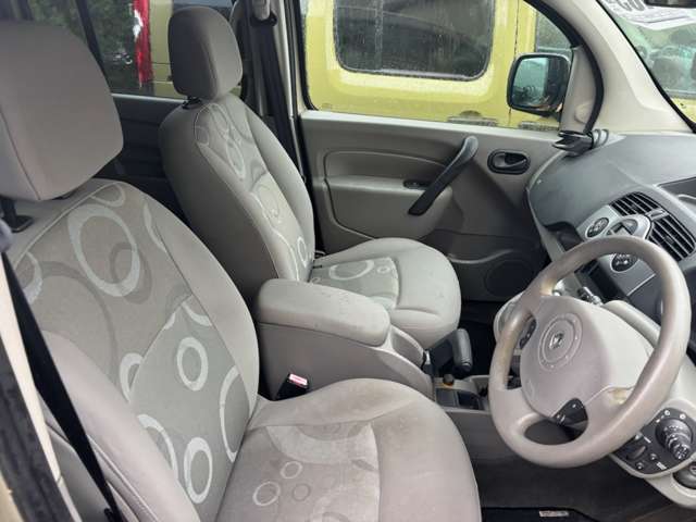 2010 Renault Kangoo – thumbnail 4