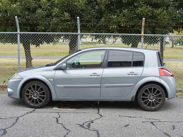 2005 Renault Megane – thumbnail 4