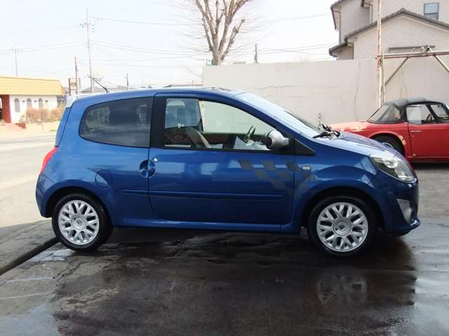 2009 Renault Twingo – thumbnail 4