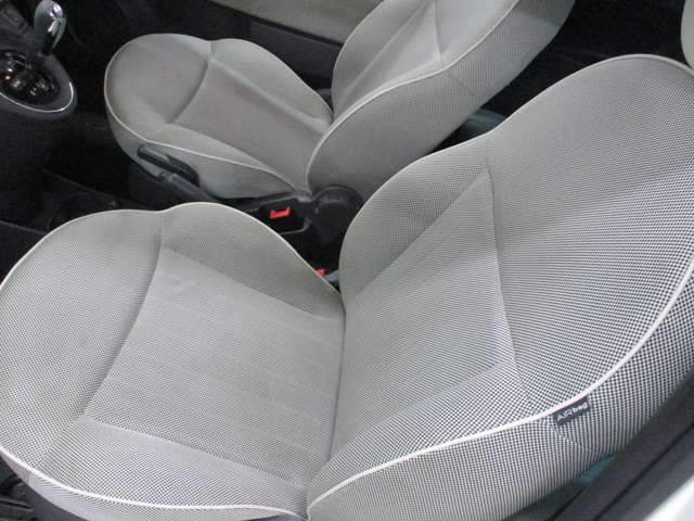 2011 Fiat 500 – thumbnail 3