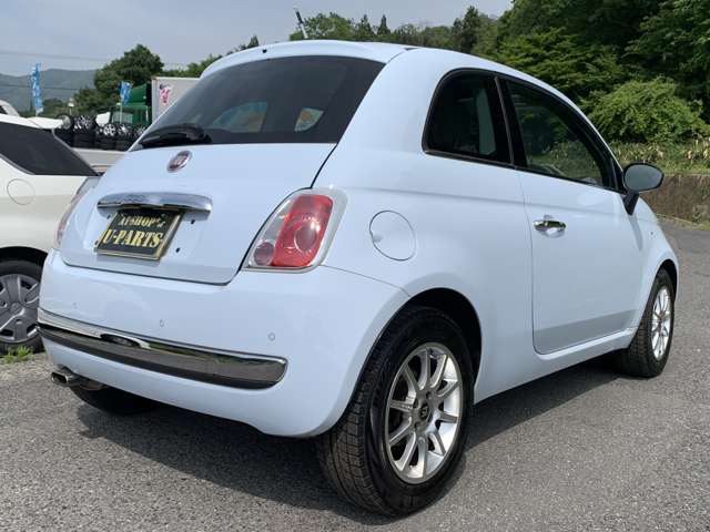 2010 Fiat 500 – thumbnail 4