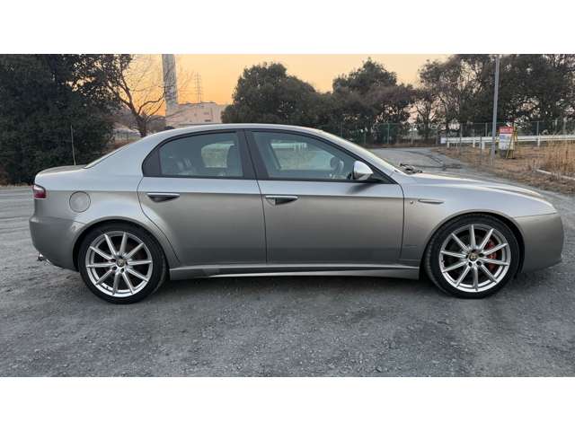 2008 Alfa Romeo 159 – thumbnail 4