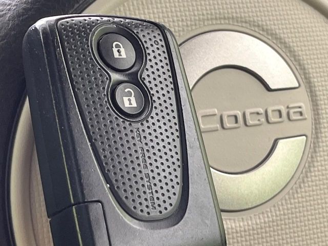 2011 Daihatsu Mira Cocoa – thumbnail 3