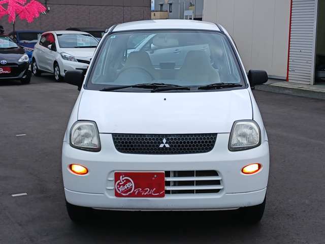 2011 Mitsubishi Minica – thumbnail 4