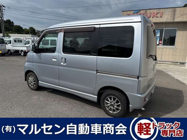 2009 Daihatsu Atrai Wagon – thumbnail 4