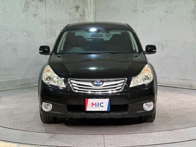 2010 Subaru Legacy Outback – thumbnail 3