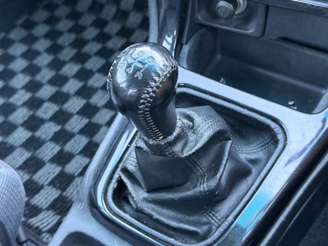 2001 Subaru Legacy B4 – thumbnail 3